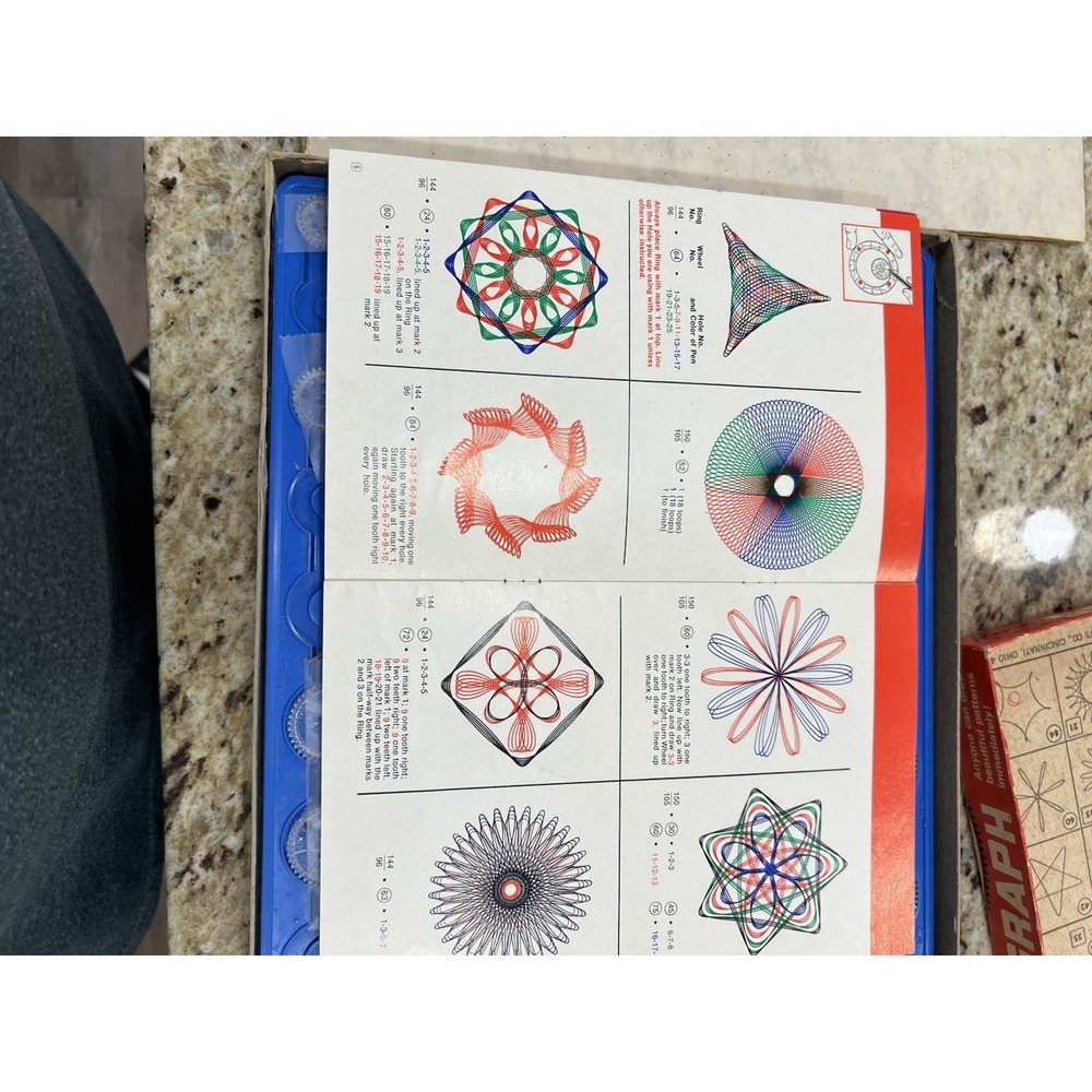 Vtg 1967 Kenner's New Spirograph Drawing Set Box Kit No. #401 Near Complete - Picture 16 of 16